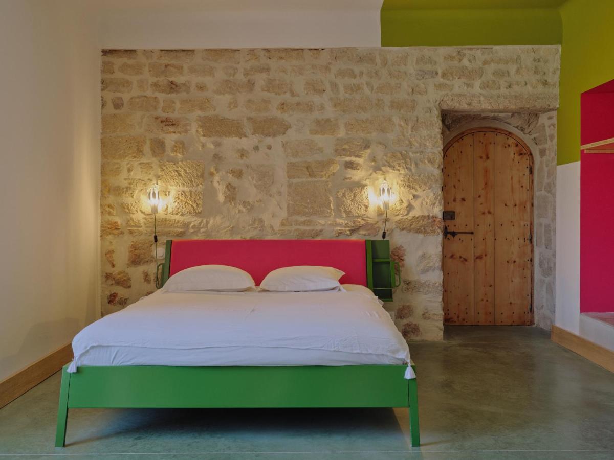 Bed and Breakfast Domaine La Ferme Hi Bride Villelaure Zewnętrze zdjęcie