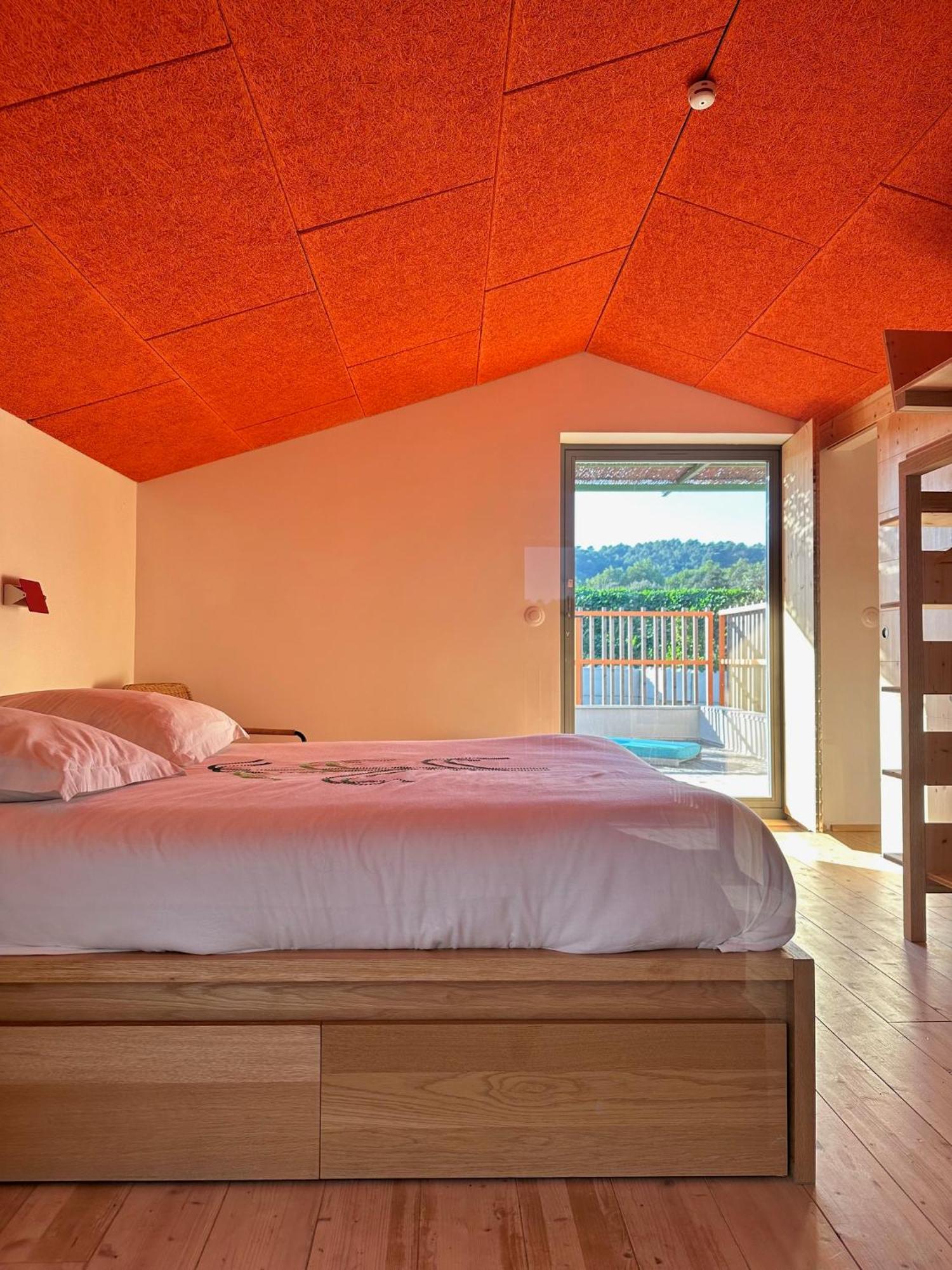 Bed and Breakfast Domaine La Ferme Hi Bride Villelaure Zewnętrze zdjęcie
